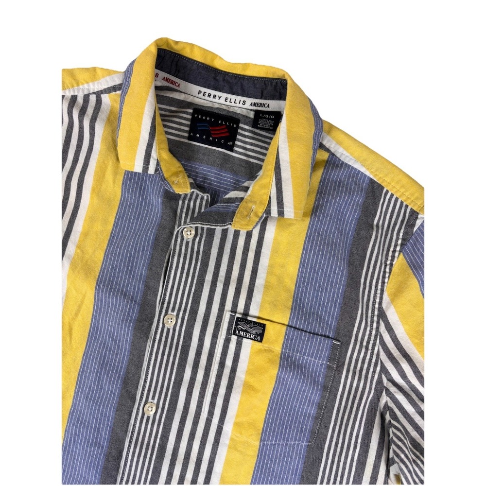 Perry Ellis America Mens L Striped Button Up Short Sleeve Summer Shirt Blue‎
